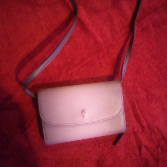 Purses - Picture 6 of 8